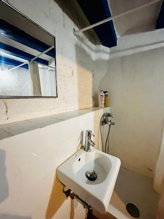 Artistic Central Apartment Barcelona Exterior photo